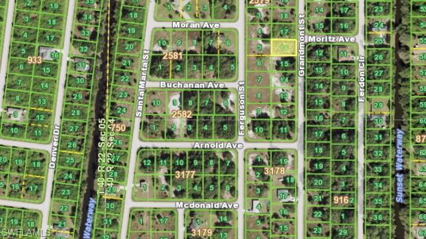 PORT CHARLOTTE - Land