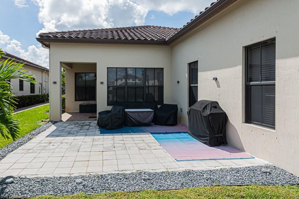 5414 Ferrari AVE