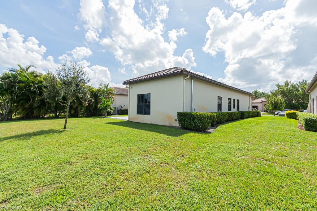 5414 Ferrari AVE