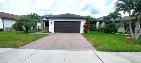 5069 Arancia LN AVE MARIA FL 34142