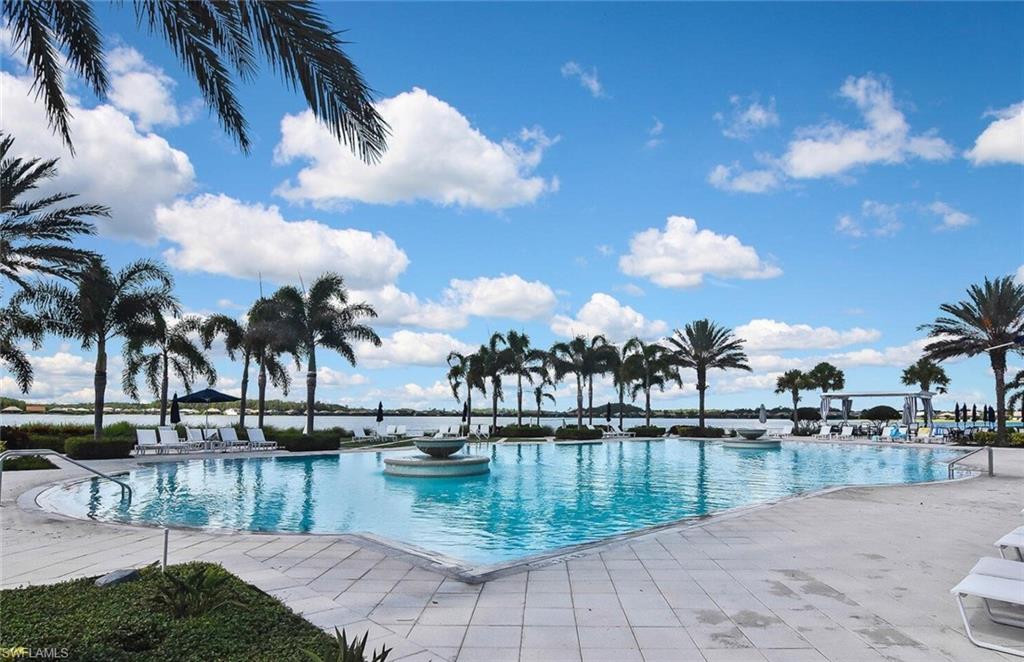 CORKSCREW SHORES - Residential