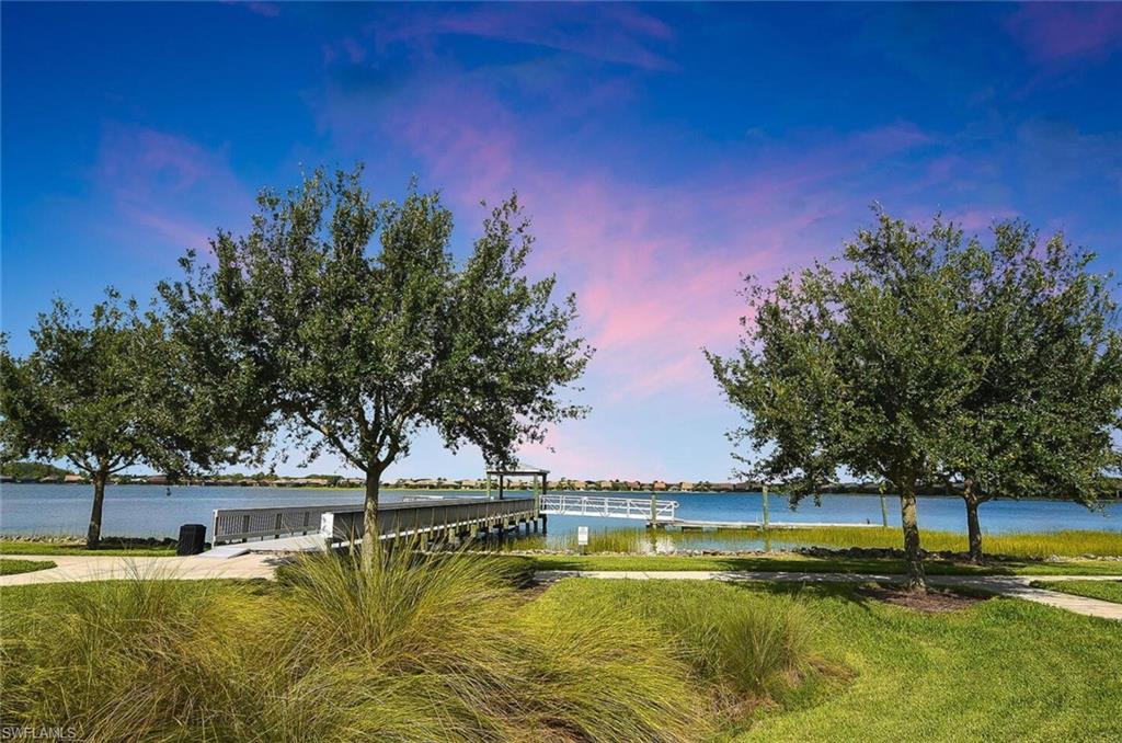 CORKSCREW SHORES - Residential