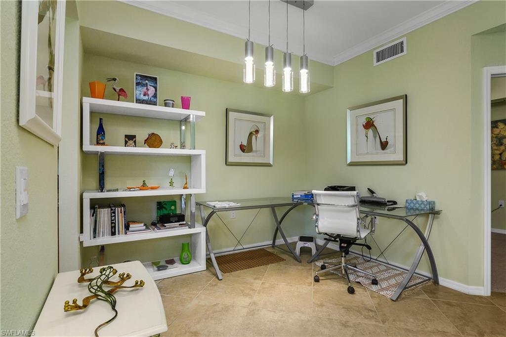 VENEZIA - Residential Lease