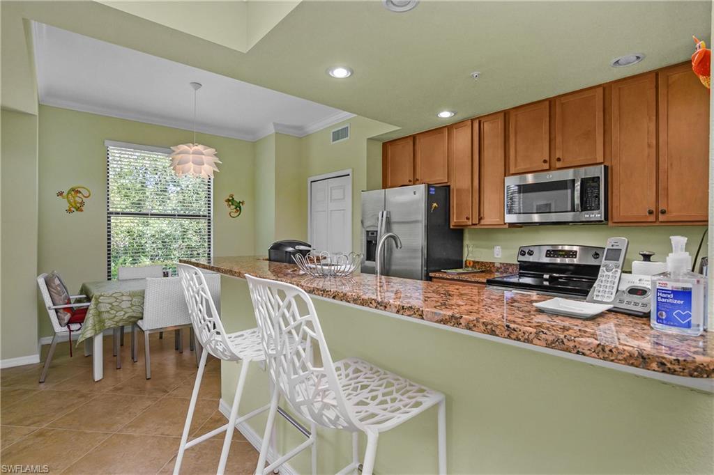 VENEZIA - Residential Lease