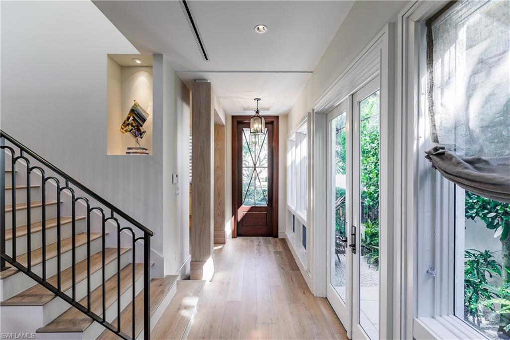 OLDE NAPLES - Residential