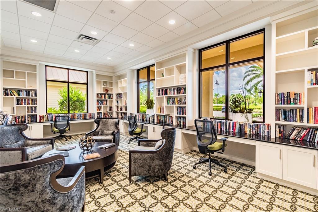 WINDING CYPRESS - Residential