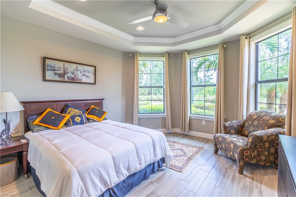 WINDING CYPRESS - Residential