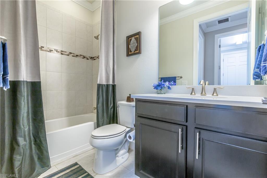 WINDING CYPRESS - Residential