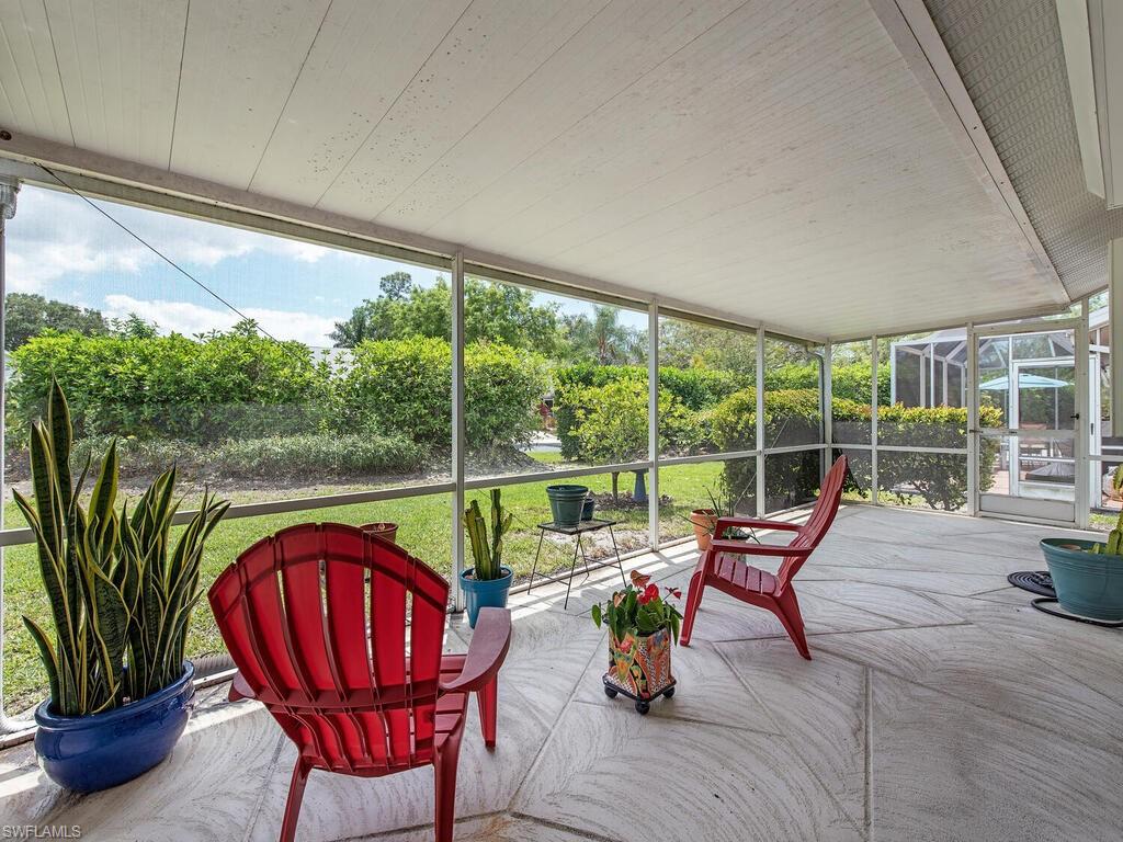 SHADOWOOD VILLAS - Residential