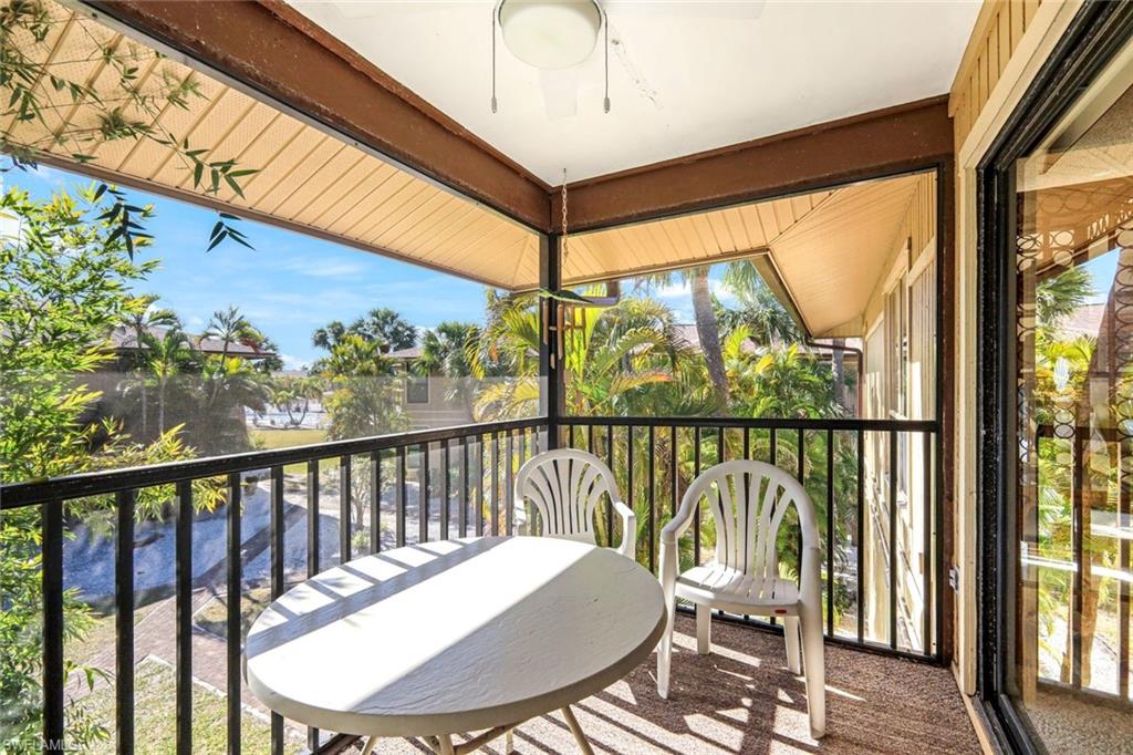 BLIND PASS CONDO - Residential