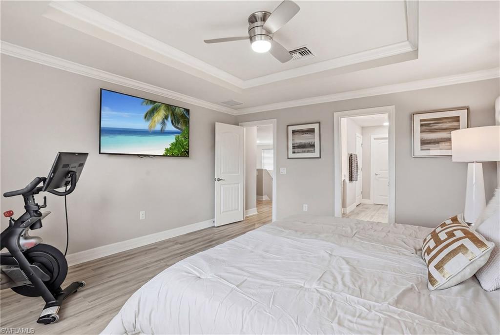 AVERY SQUARE - Residential