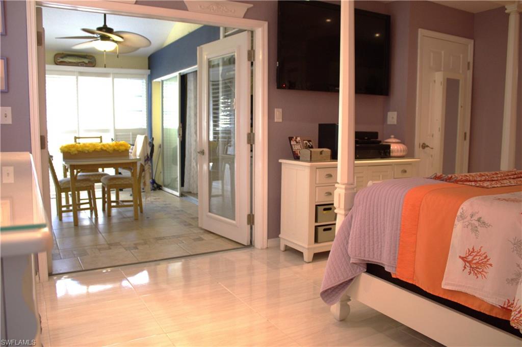 VILLAS AT FOUNTAIN LAKES - Residential