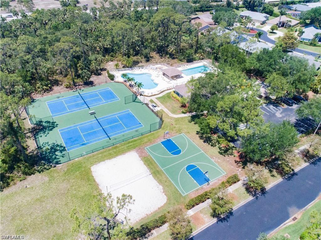 BRIARWOOD - Residential