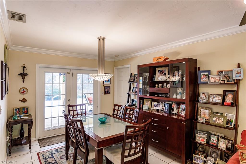 WILLOUGHBY ACRES - Residential