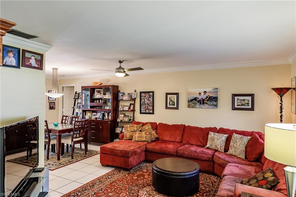 WILLOUGHBY ACRES - Residential