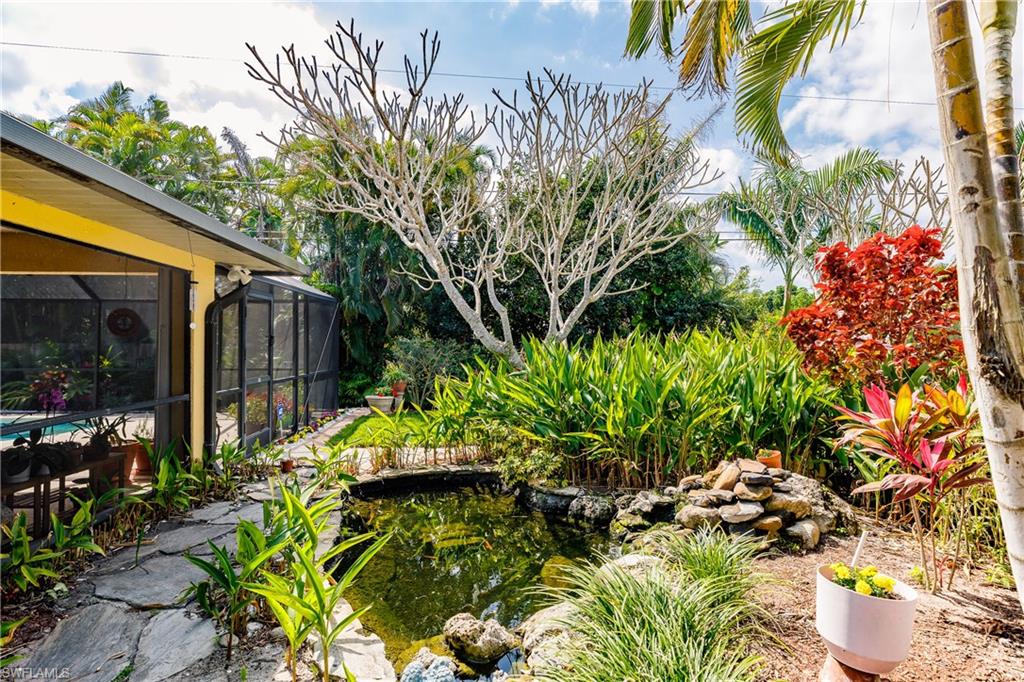 WILLOUGHBY ACRES - Residential