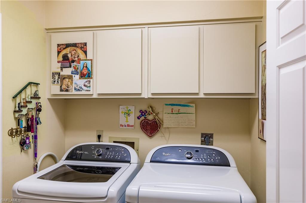 WILLOUGHBY ACRES - Residential