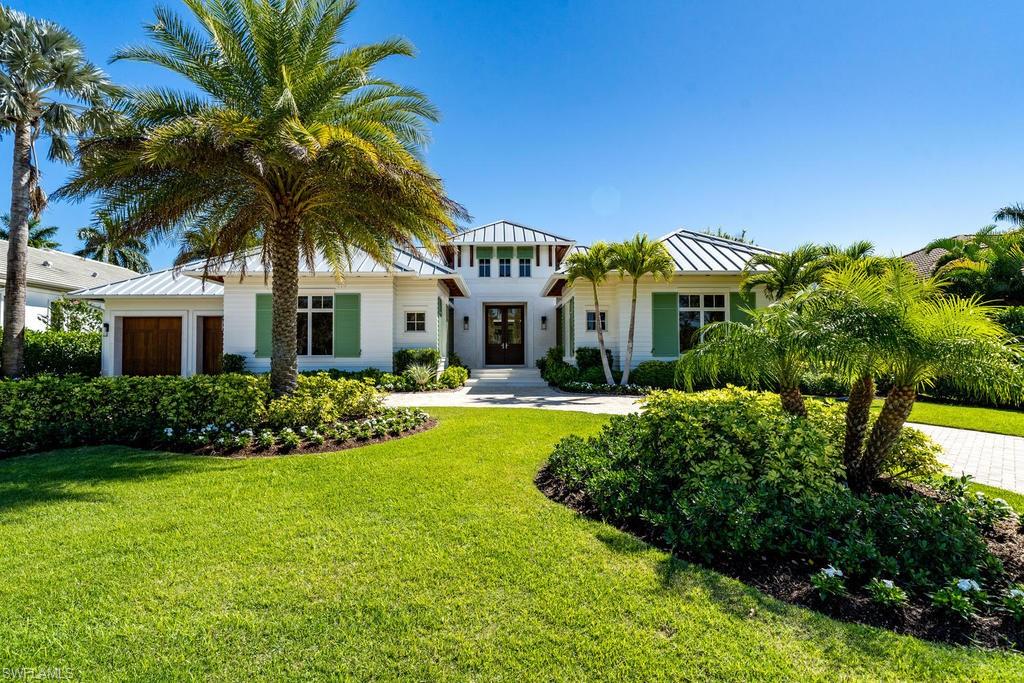 MOORINGS - Residential