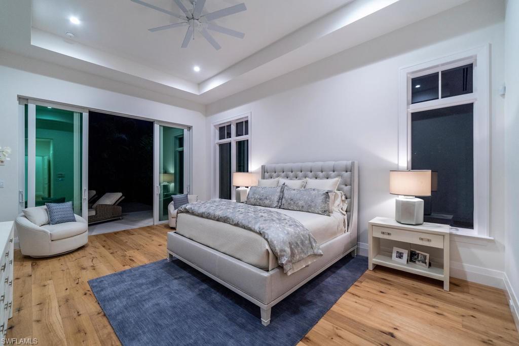 MOORINGS - Residential