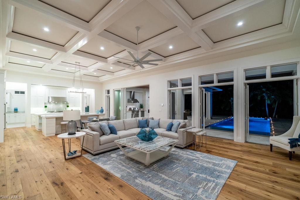 MOORINGS - Residential