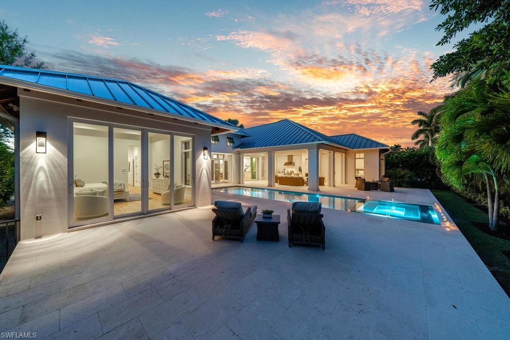 MOORINGS - Residential