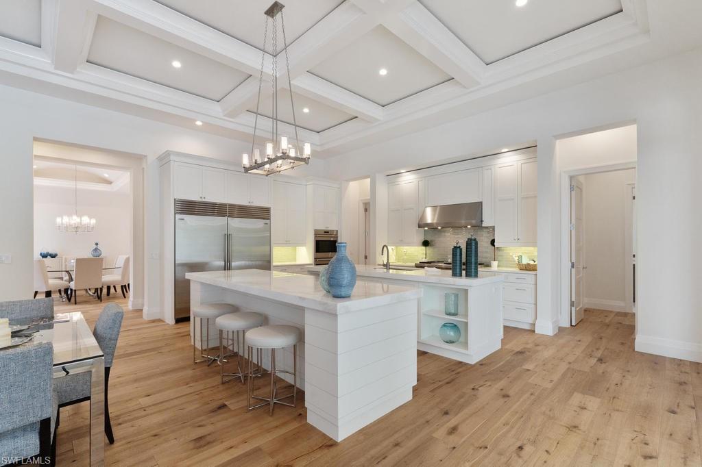 MOORINGS - Residential