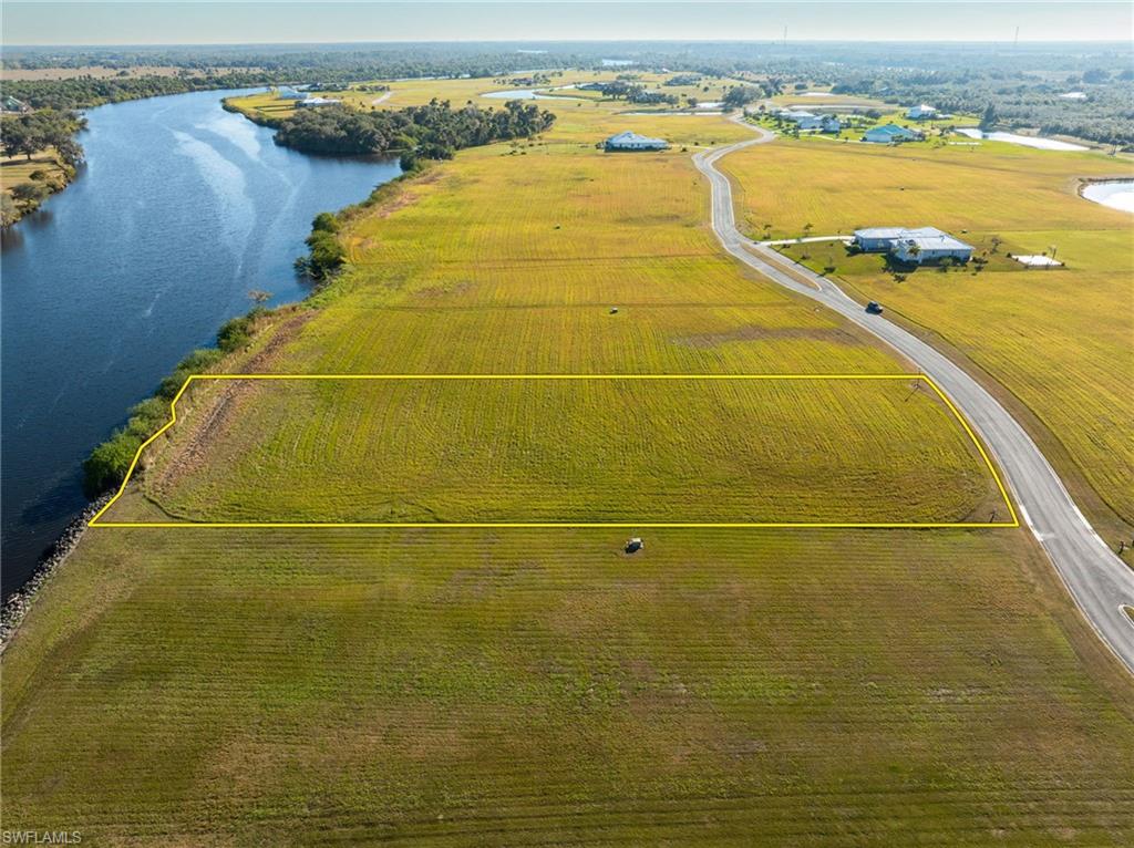 CALOOSA PRESERVE - Land