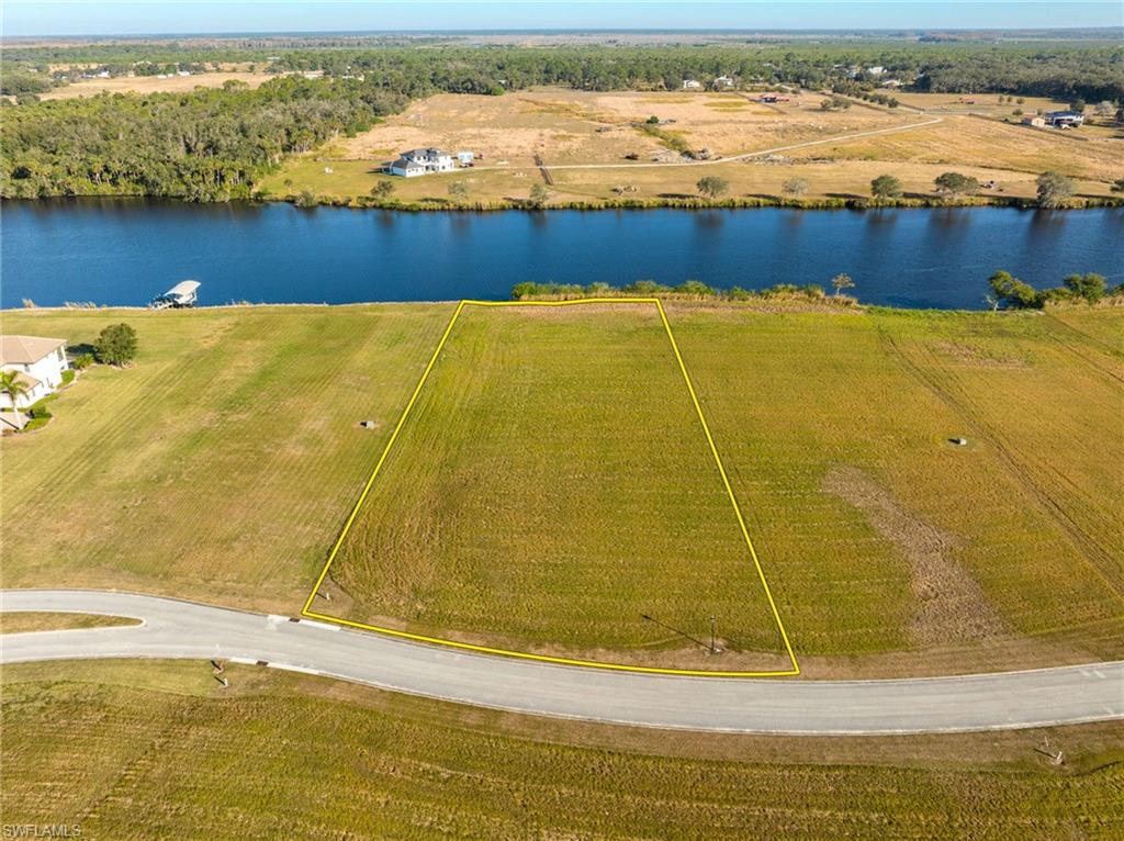 CALOOSA PRESERVE - Land