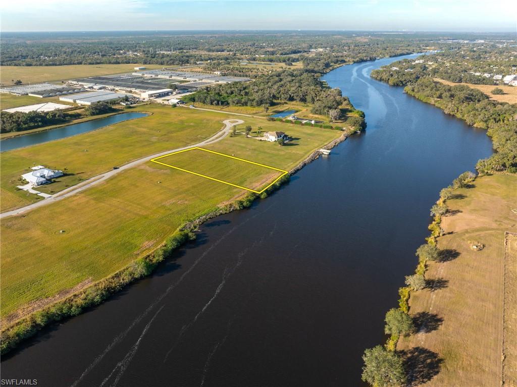 CALOOSA PRESERVE - Land