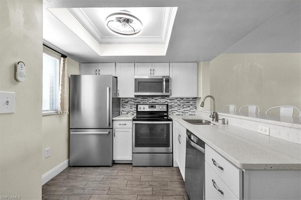 PINEWOOD SOUTH CONDO - Residential