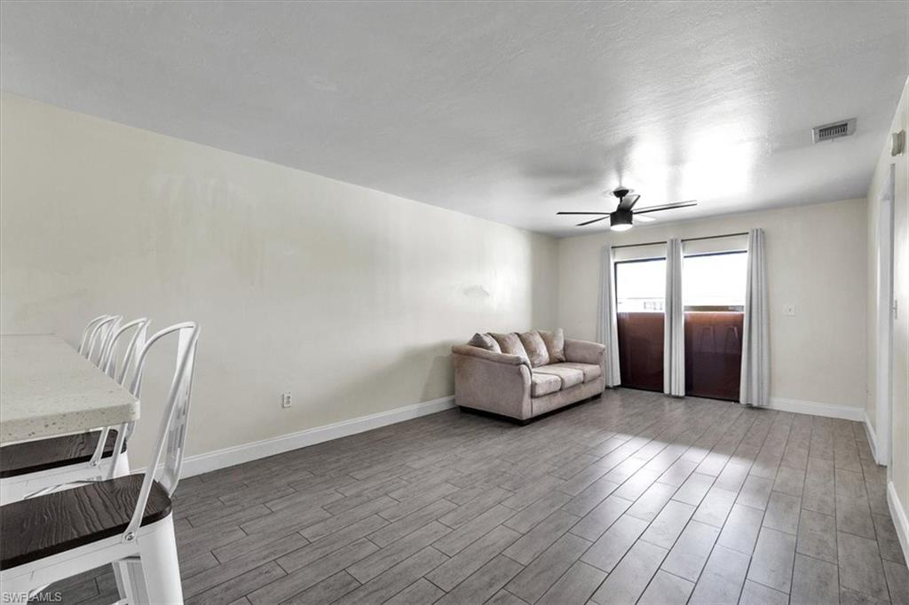 PINEWOOD SOUTH CONDO - Residential