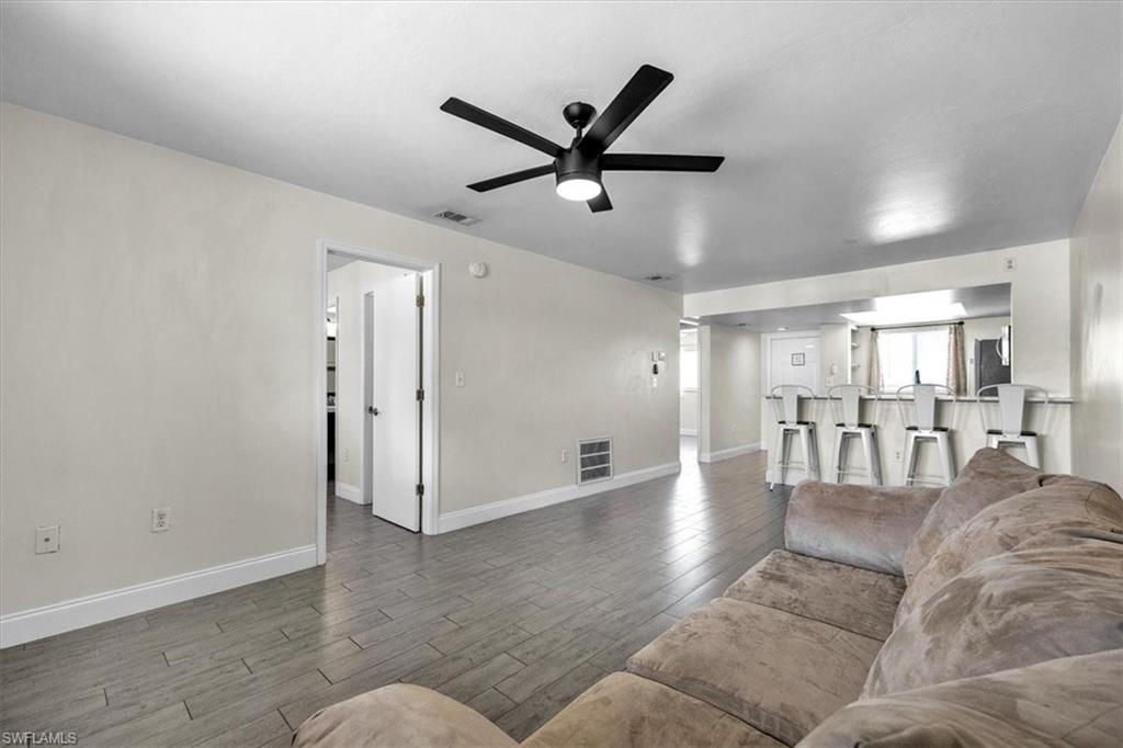 PINEWOOD SOUTH CONDO - Residential