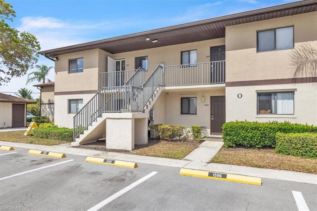 PINEWOOD SOUTH CONDO - Residential