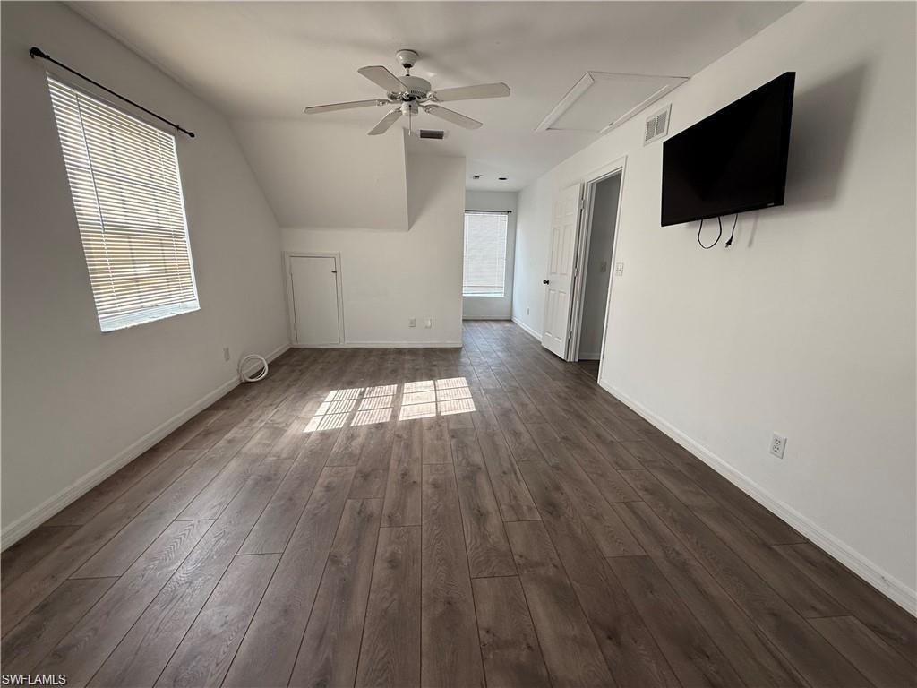 HEIGHLAND VILLA - Residential