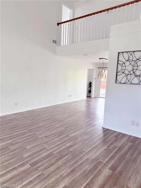 HEIGHLAND VILLA - Residential