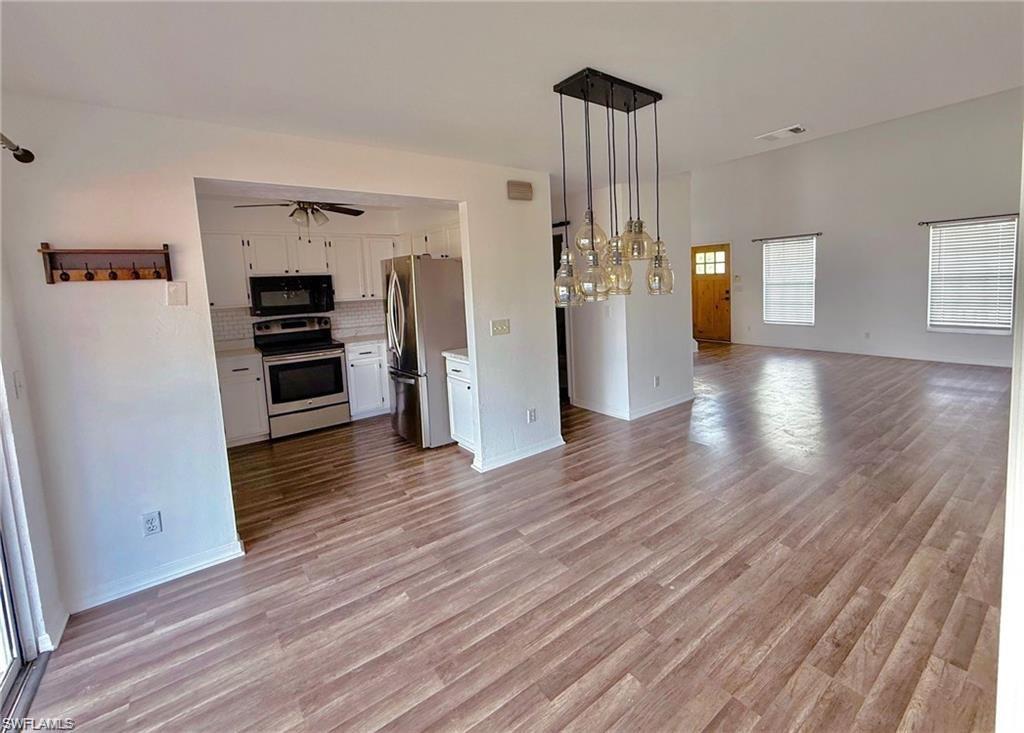 HEIGHLAND VILLA - Residential