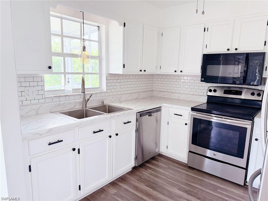 HEIGHLAND VILLA - Residential