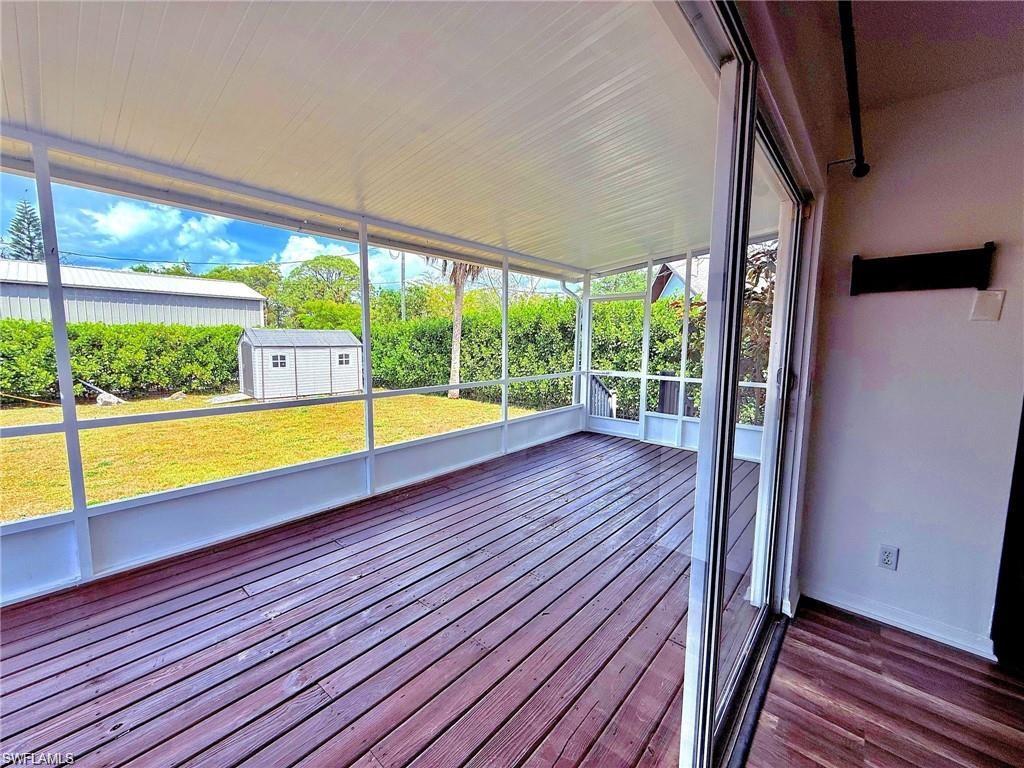 HEIGHLAND VILLA - Residential