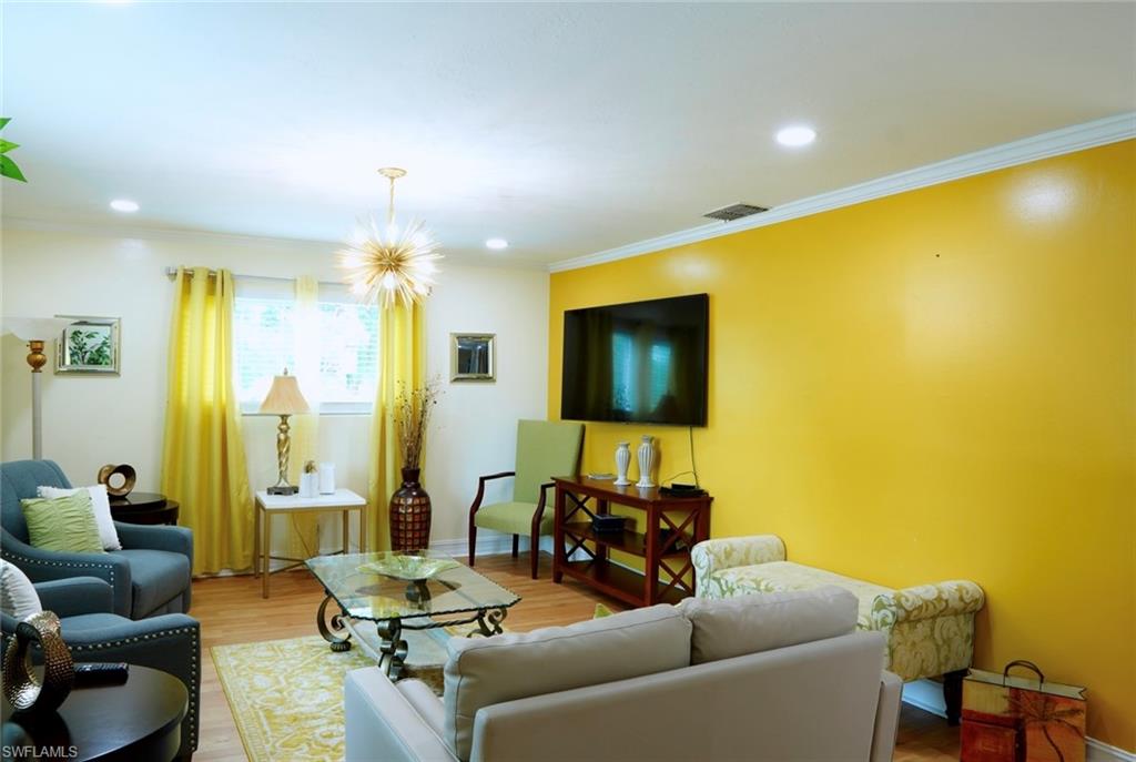 GOLDEN GATE ESTATES - Residential