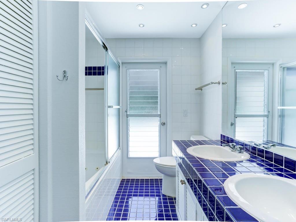 PINE RIDGE - Residential