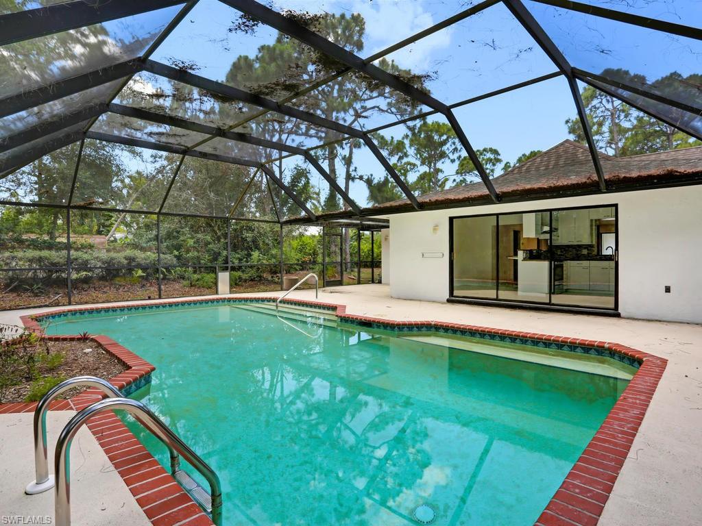 PINE RIDGE - Residential