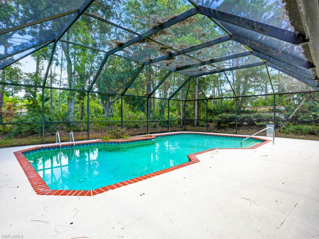 PINE RIDGE - Residential