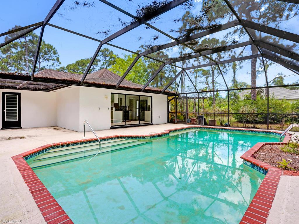 PINE RIDGE - Residential