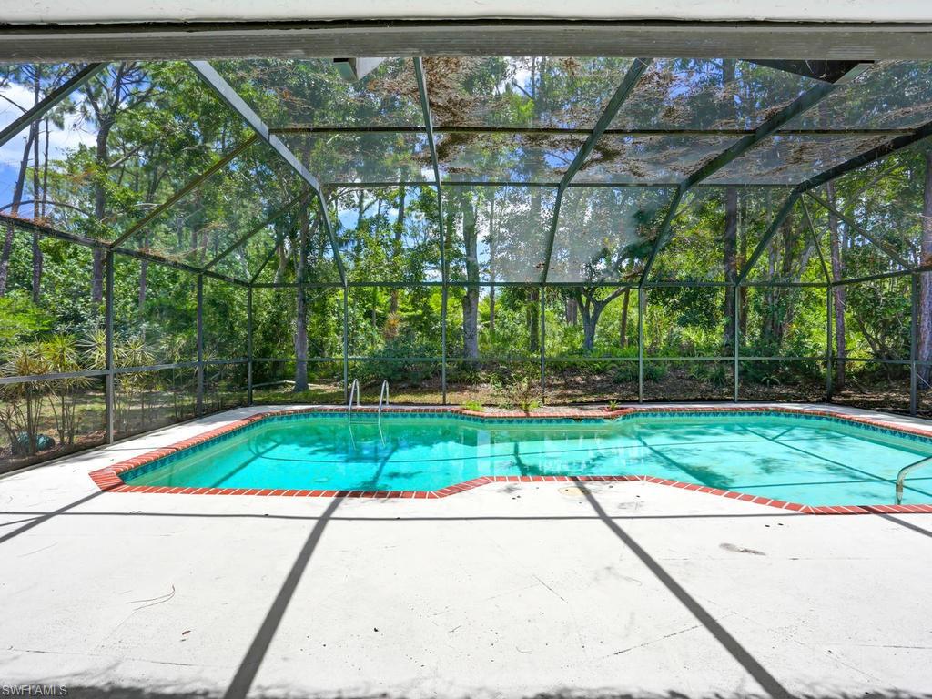 PINE RIDGE - Residential