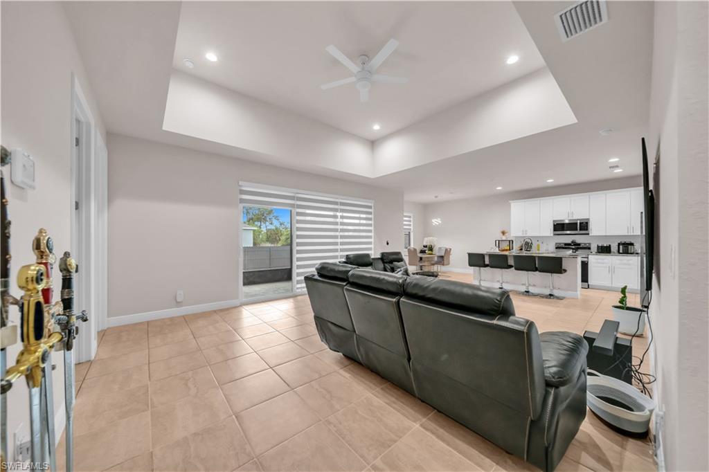 BANYAN VILLAGE - Residential