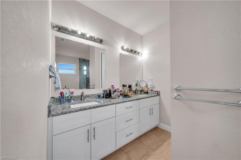 BANYAN VILLAGE - Residential