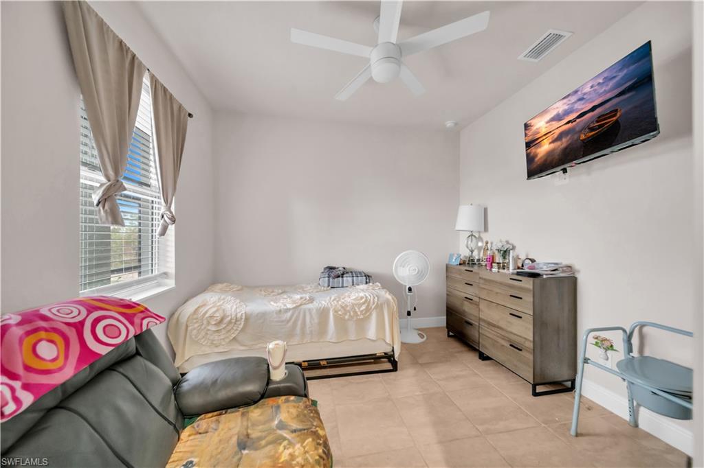 BANYAN VILLAGE - Residential