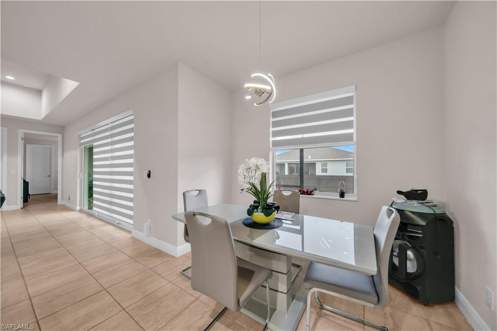 BANYAN VILLAGE - Residential