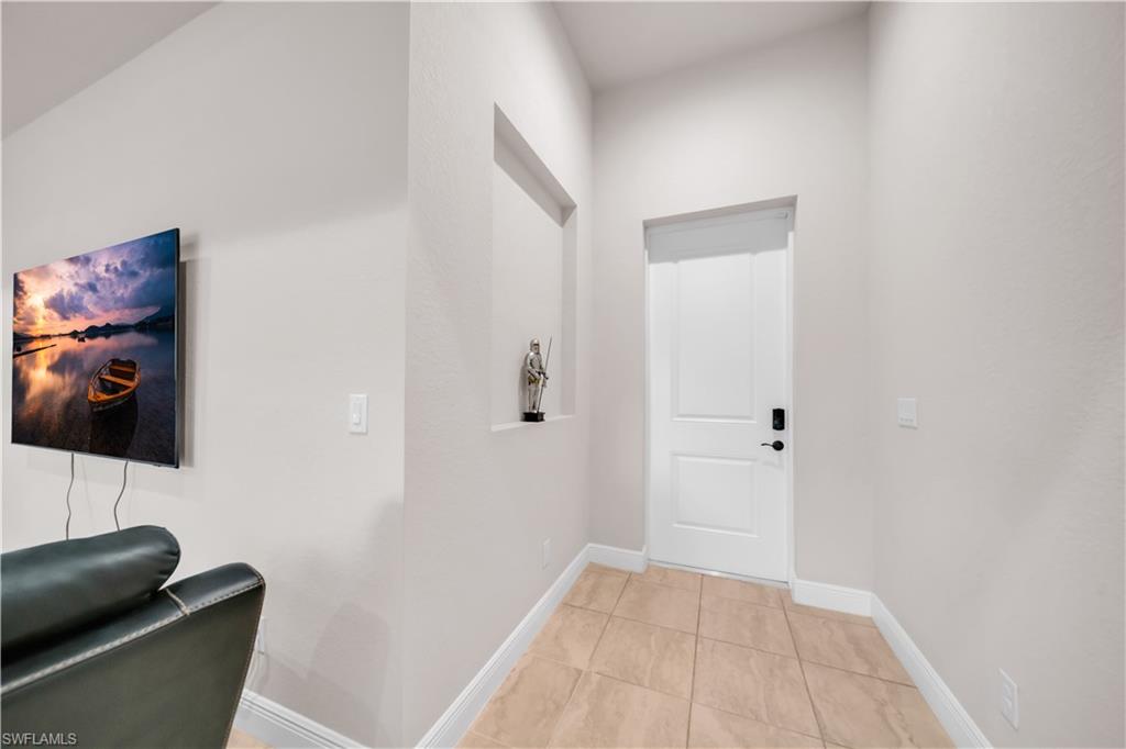 BANYAN VILLAGE - Residential