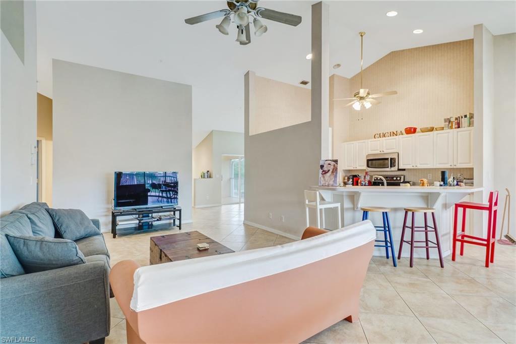 EDGEWATER AT CARLTON LAKES - Residential